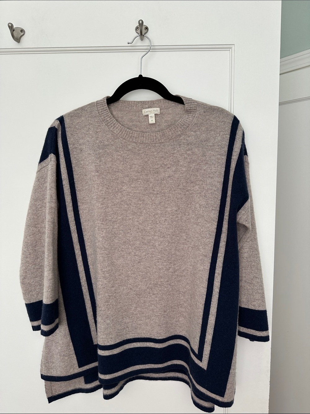 Garnet Hill cashmere Beige & Navy Geometric Crewneck Sweater